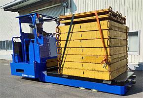 30トンローリフト（ヤマハ）